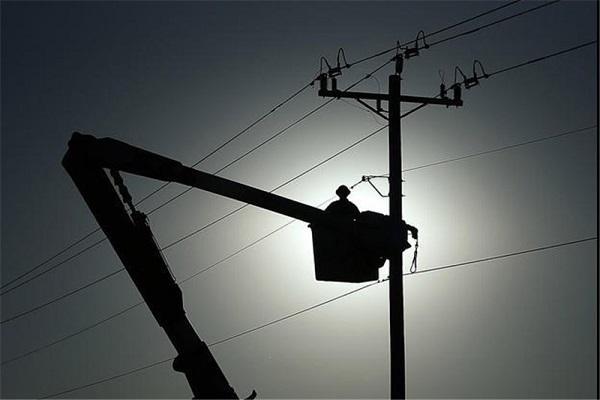 علت قطعی های گسترده دیروز برق مشخص شد علت قطعی های گسترده دیروز برق تعیین شد