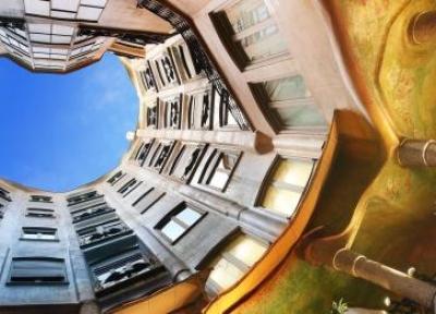 کازامیلا در اسپانیا ، شاهکار دیگری از گائودی