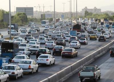 آخرین شرایط ترافیکی راه های کشور ، ترافیک سنگین در آزادراه های کرج، قزوین و قزوین، کرج، تهران
