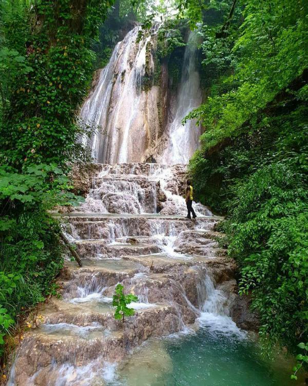 آبشار آهکی و افسانه ای اسکلیم رود